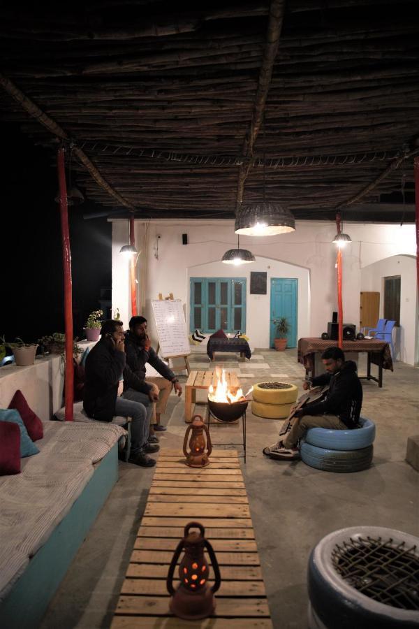 Hostel Moustache Khajurāho Exterior foto
