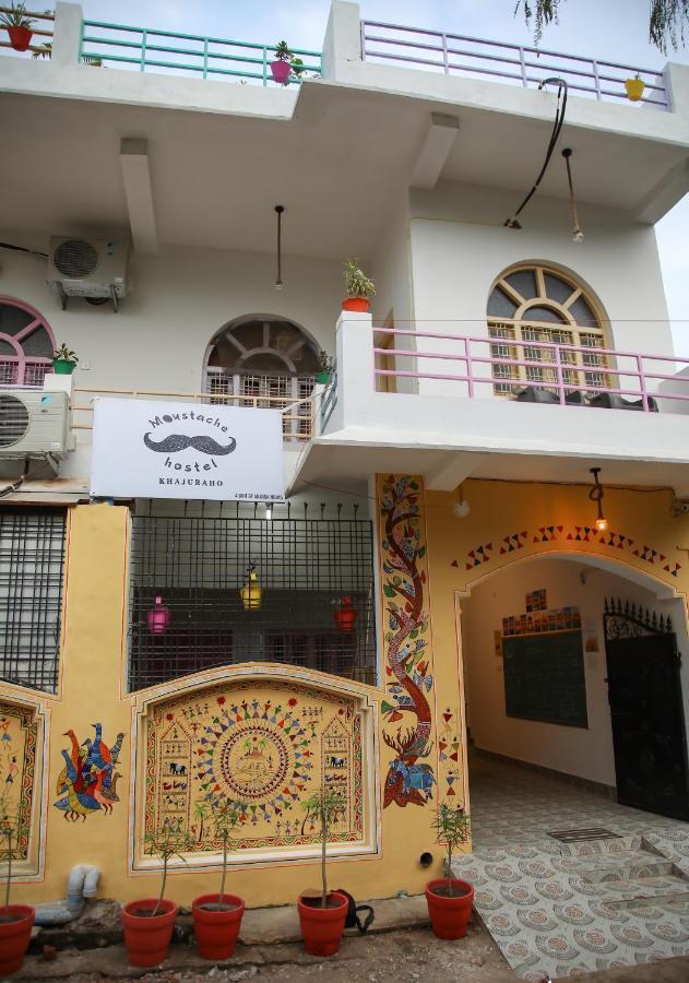 Hostel Moustache Khajurāho Exterior foto