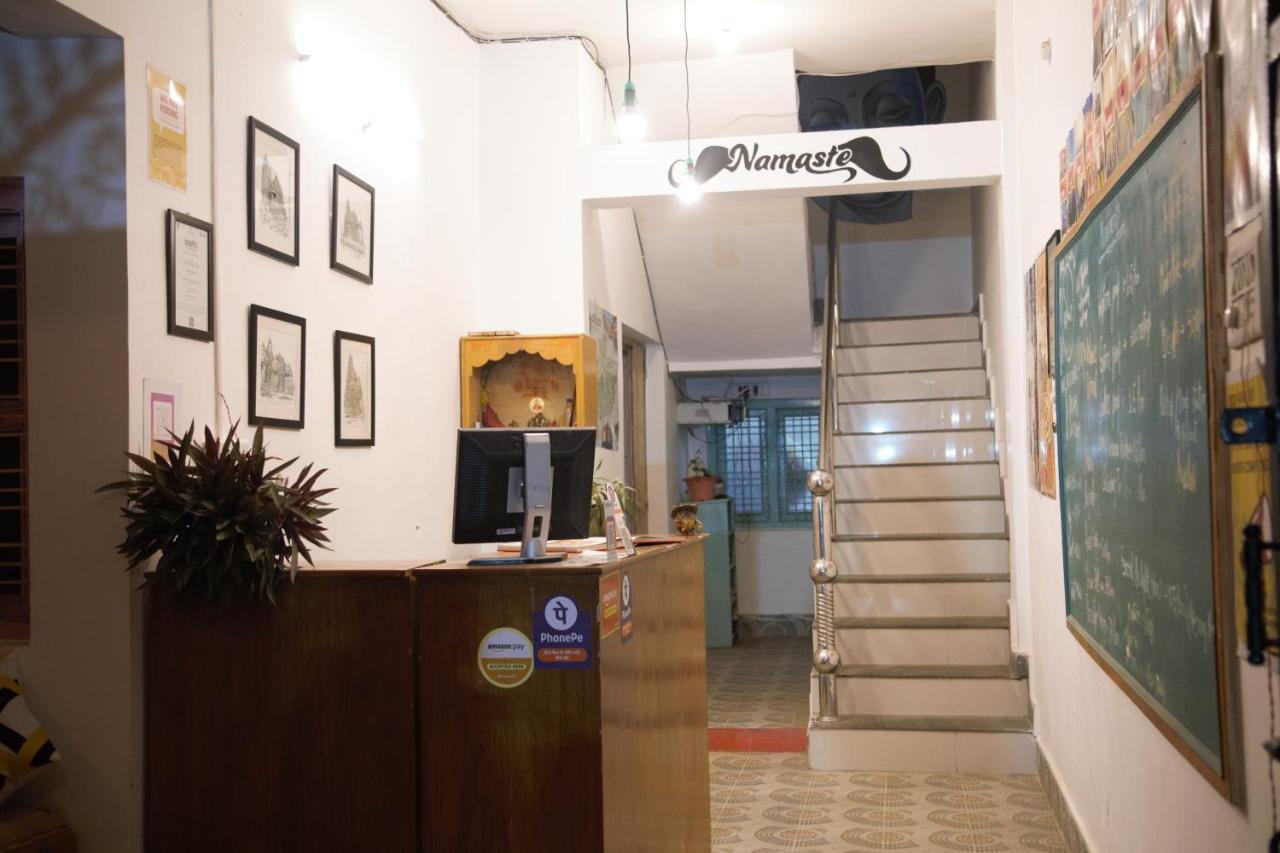 Hostel Moustache Khajurāho Exterior foto