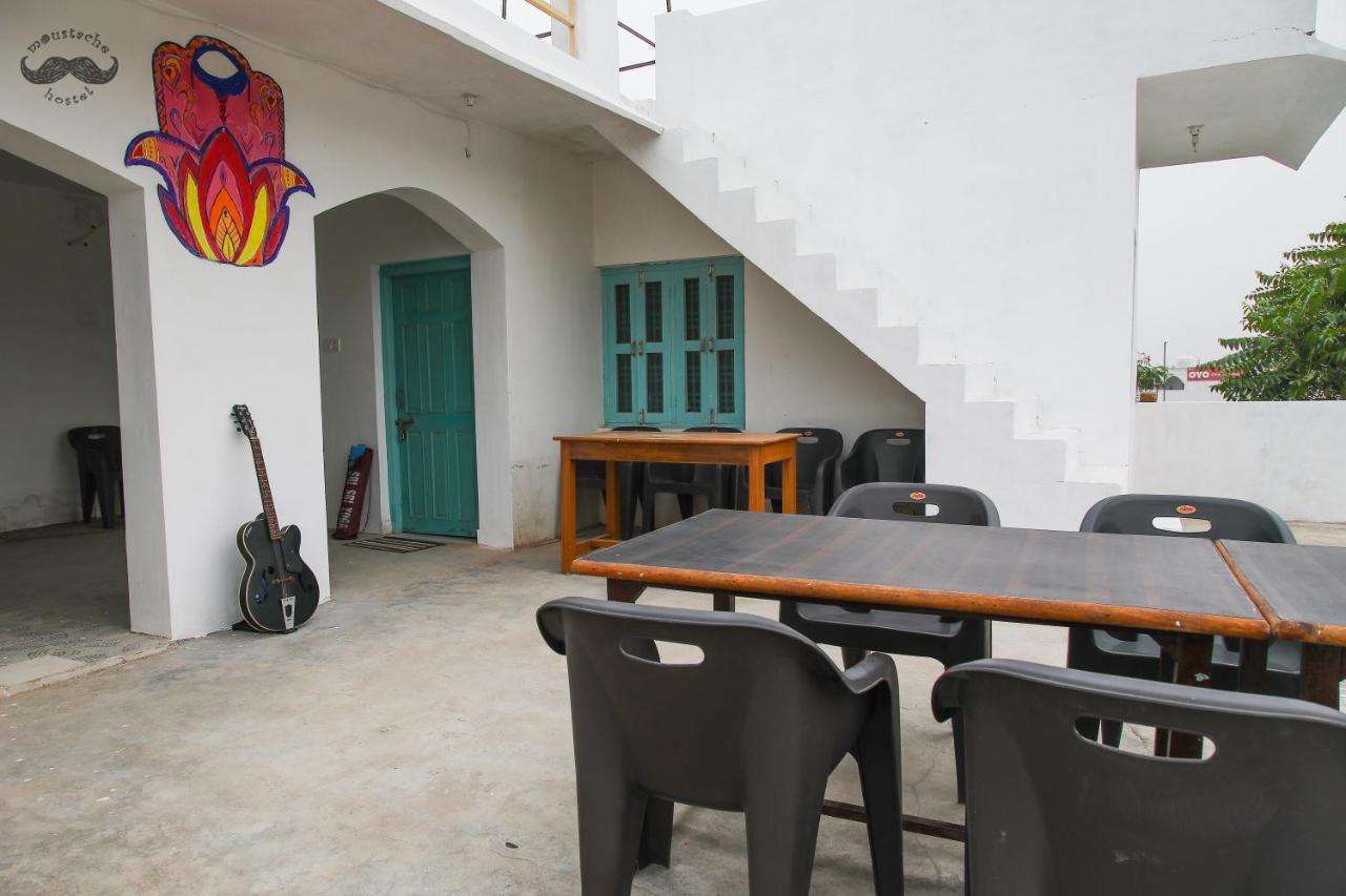 Hostel Moustache Khajurāho Exterior foto